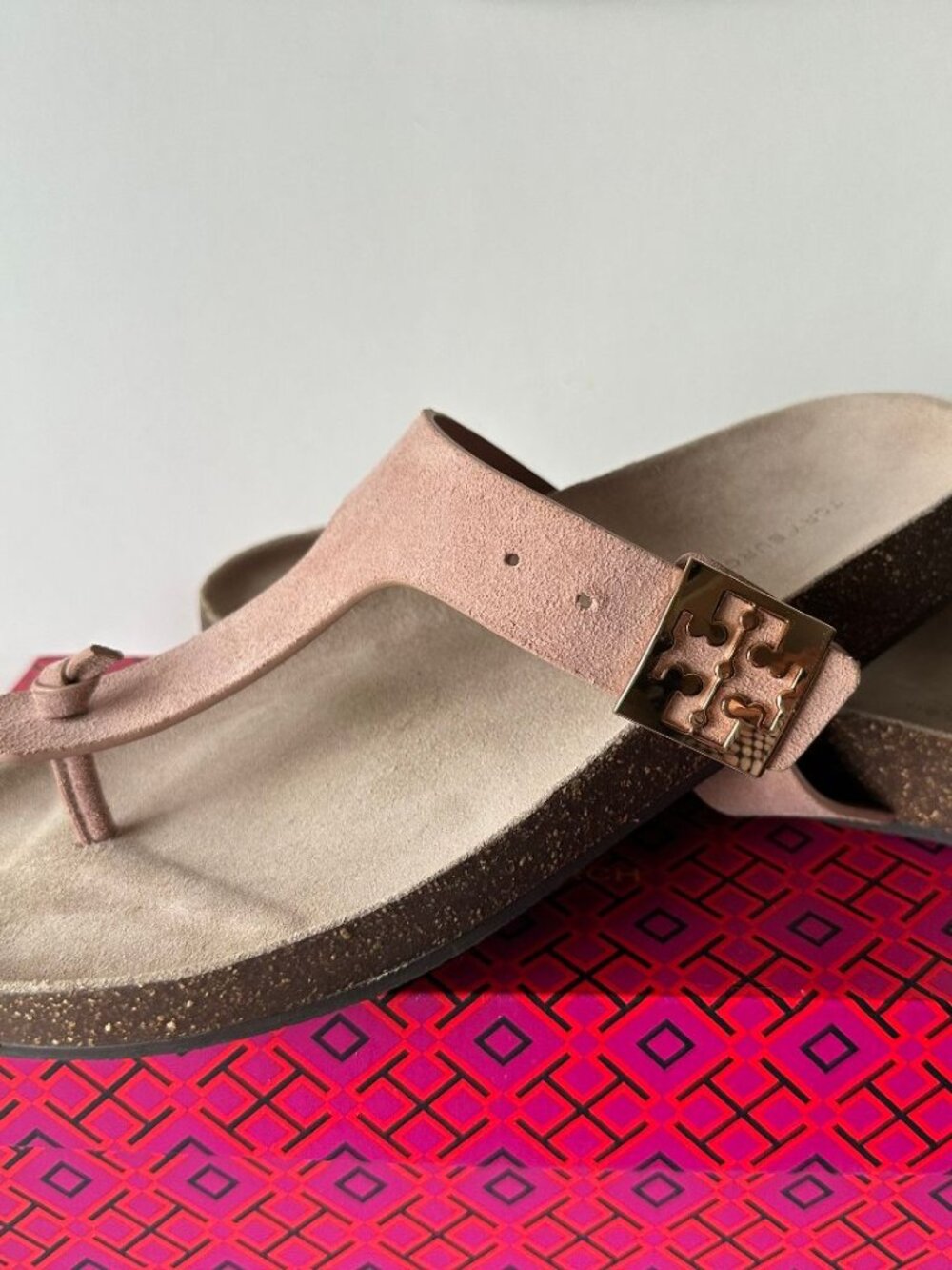 Tory Burch "Mellow" Suede sandals with logo buckle accent Size 11